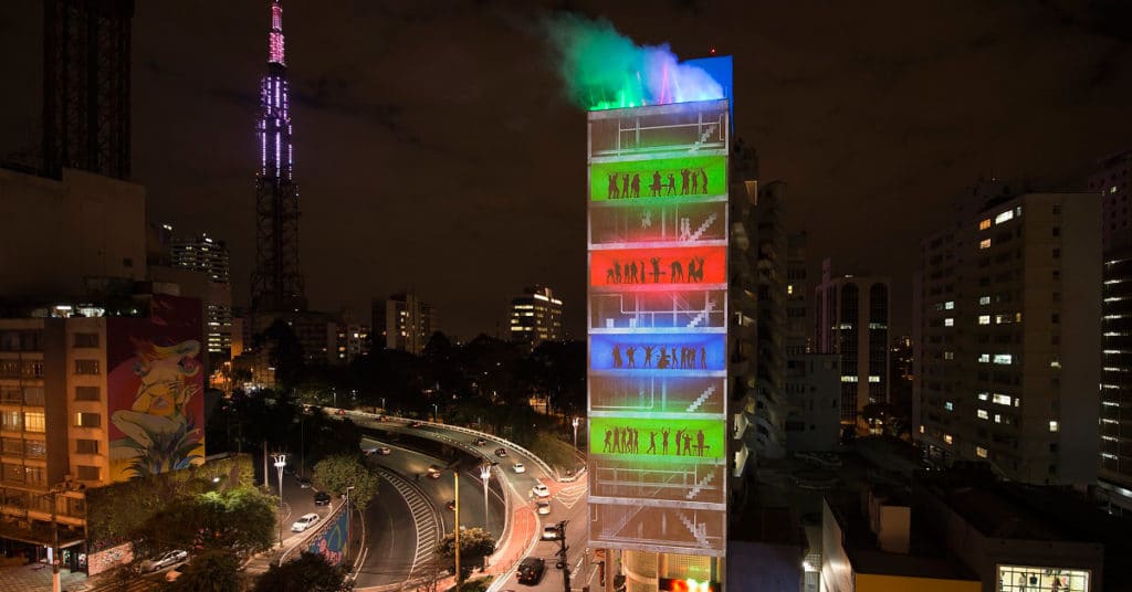 skol-beats-tower-projecao-avenida-paulista