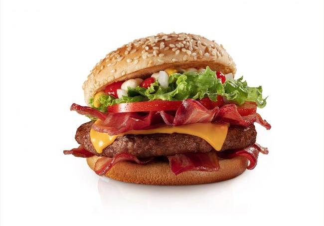McDonald’s lança McNífico com 10 fatias de bacon