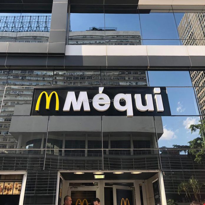 O McDonald s Mudou O Nome De Algumas De Suas Lojas Para M qui E o-mcdonald-s-mudou-o-nome-de-algumas-de-suas-lojas-para-m-qui-e