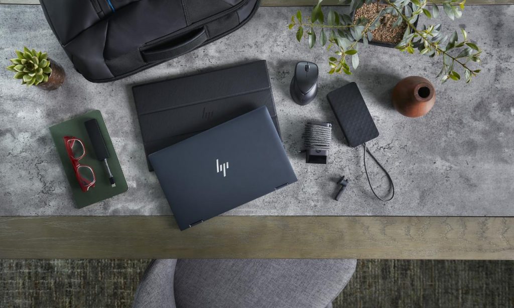 hp-elite-dragonfly-mesa-escritorio
