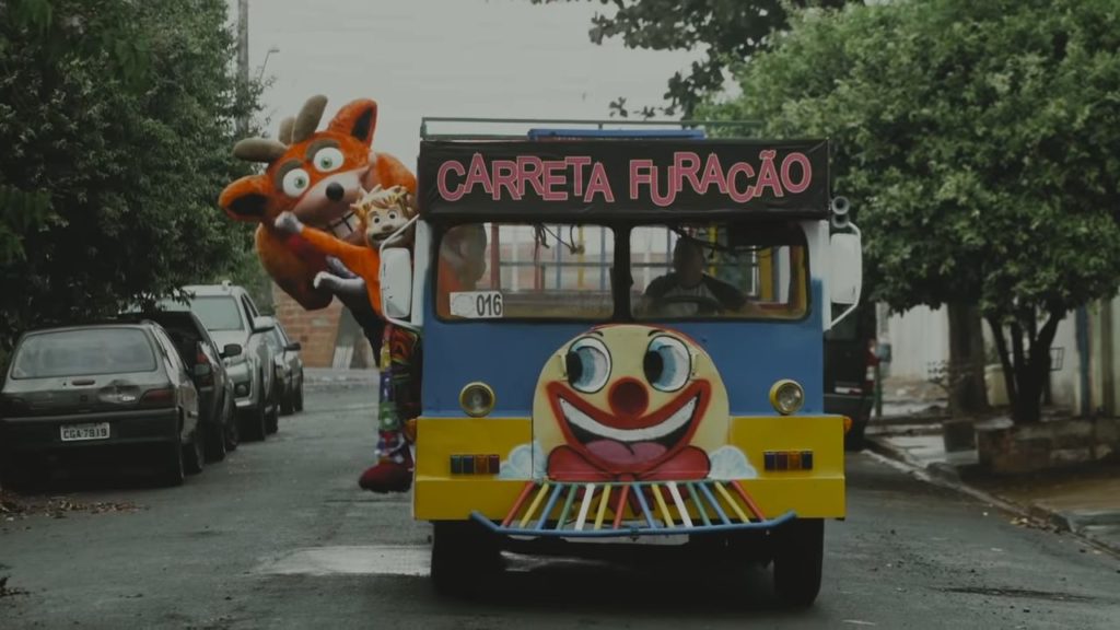 crash-bandicoot-carreta-furacao-crasheta