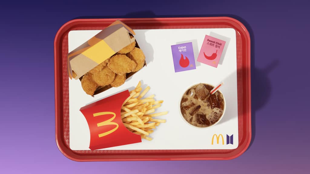Méquizice BTS com McNuggets, McFritas, molhos e Coca-Cola