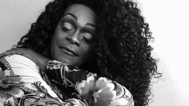 Márcia Pantera para a campanha da Smirnoff focado em mulheres LGBTQIA+.