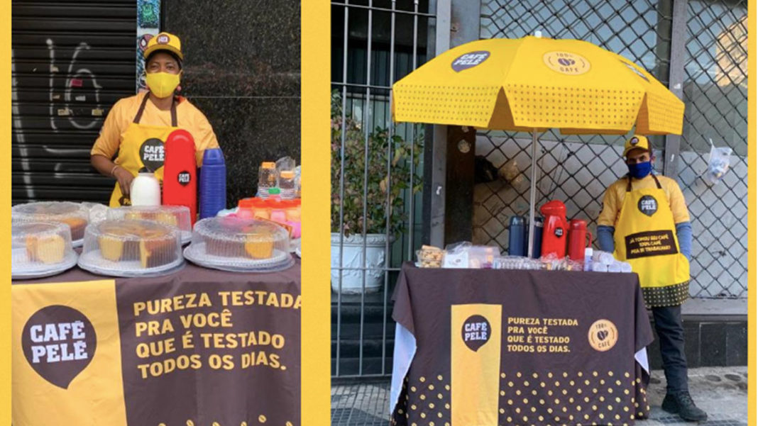 Ação Café na passarela da Café Pelé.