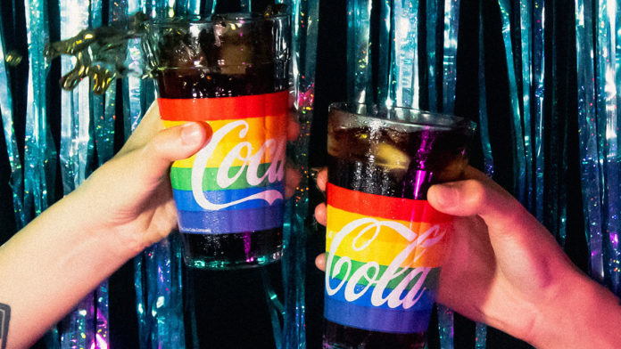 Copo Americano Pride da Nadir e Coca-Cola.