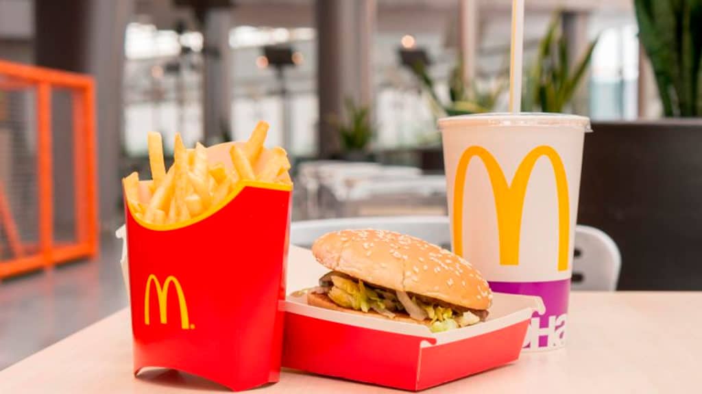 Clássicos do Dia McDonald's todo dia um sanduíche clássico por um