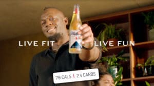 Usain Bolt sendo embaixador da Michelob Ultra.
