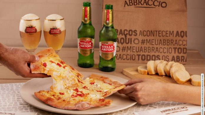 Pizzas do Abbraccio com Stella Artois.