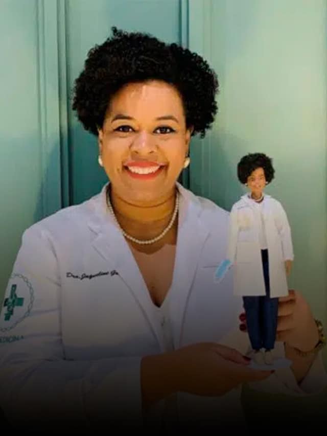 Mattel lança Barbie inspirada na cientista baiana Dra. Jaqueline Goes