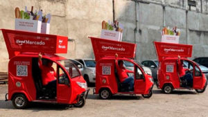 Carrinhos de Compras gigantes iFood.