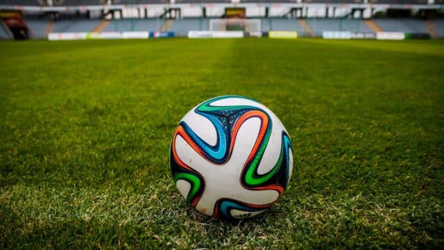 Estudo Emplifi clubes de futebol