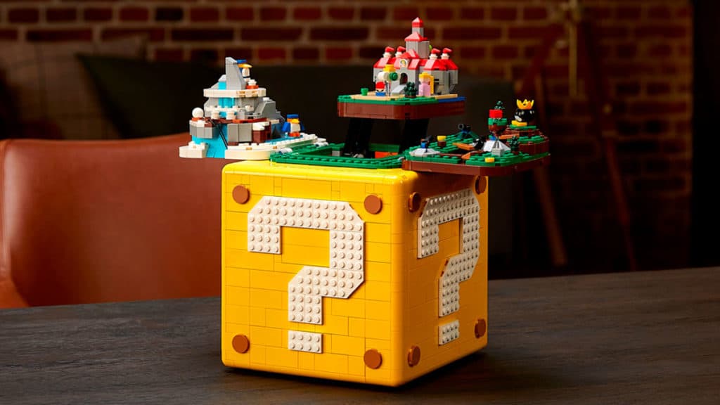 Lego de Super Mario 64 aberto.