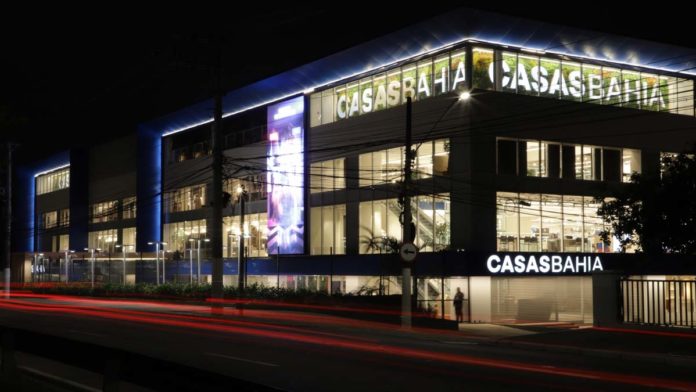 Casas Bahia inaugura megaloja