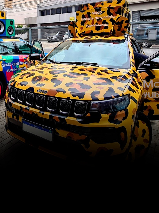 web-story-uber-carros-fantasiados