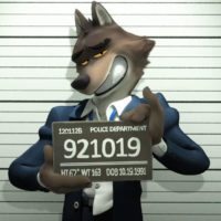 Captura de tela do trailer de "Os Caras Malvados" com o Sr Lobo posando para foto da delegacia. Filme será exibido em sessões adaptadas no Cinépolis para pessoas com TEA.