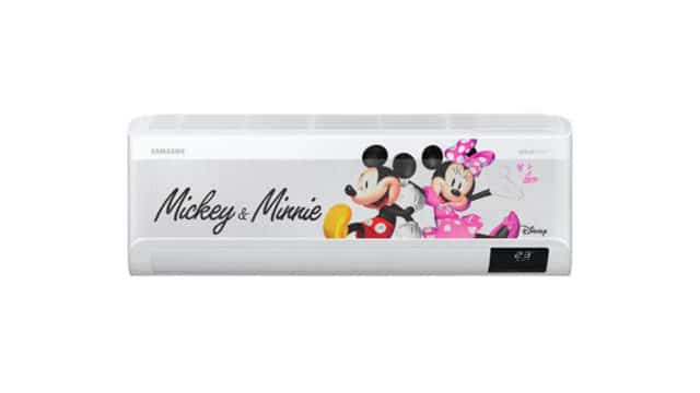 A foto apresenta o novo ar-condicionado Samsung WindFree Disney.