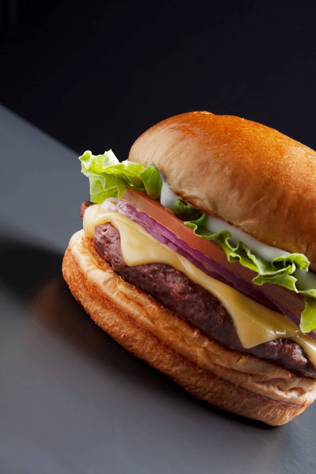 Burger King lança combo Free Fire e amplia presença no universo