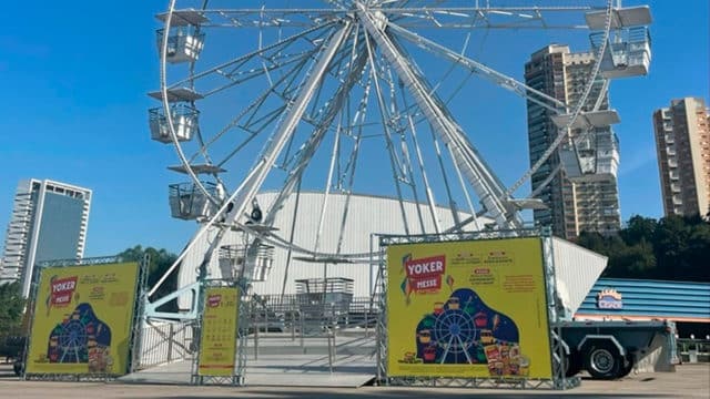 Pão de Açúcar e Yoki levam roda-gigante para 'YokerMesse' em loja de SP