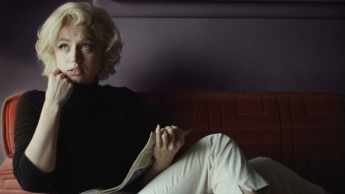 A Netflix divulgou o primeiro trailer completo oficial de Blonde, seu filme original muito aguardado que vai contar um outro lado da história de um dos maiores ícones de Hollywood de todos os tempos, a inesquecível Marilyn Monroe.