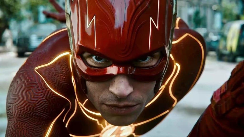 20220309-ovicio-the-flash-dc-estreia