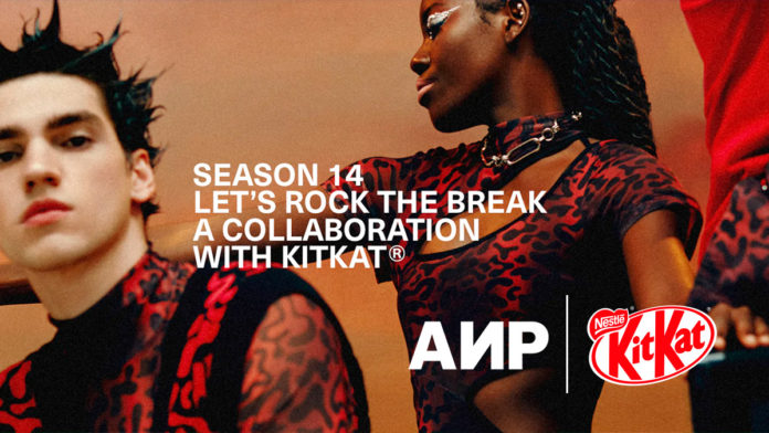 KitKat lança collab de roupa com Another Place