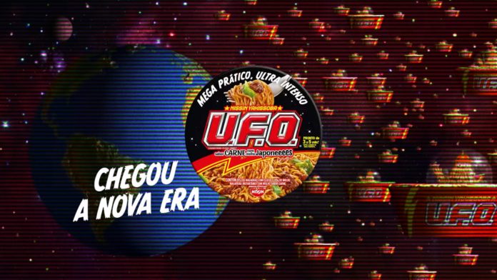 Ufão: Nissin lança campanha da linha UFO de yakissobas no prato