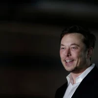 Elon Musk planeja cortar 75% dos funcionários do Twitter globalmente