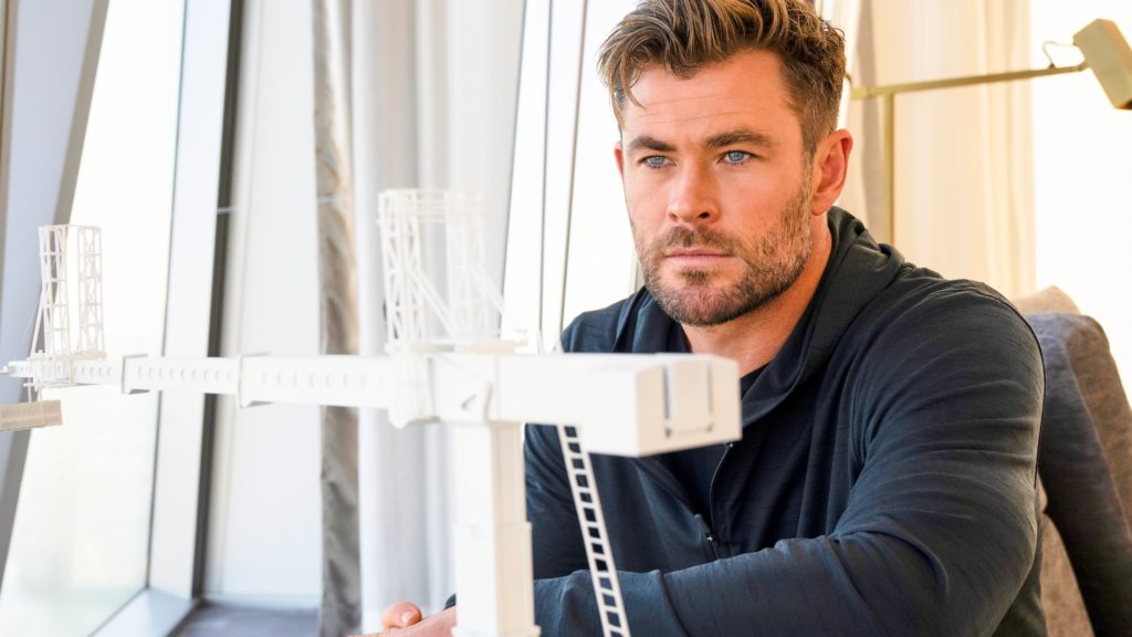 Chris Hemsworth anuncia pausa na carreira após descobrir