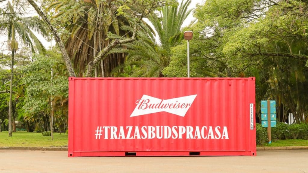 Coca-Cola traz latas de promessas para o Hexa - GKPB - Geek Publicitário