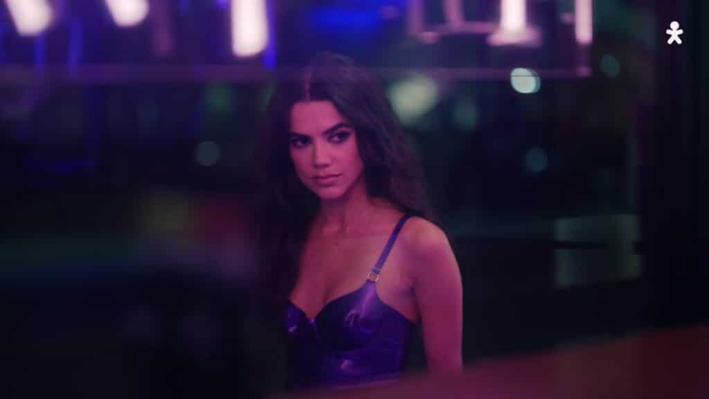 vivo-manu-gavassi-galaxy-s23