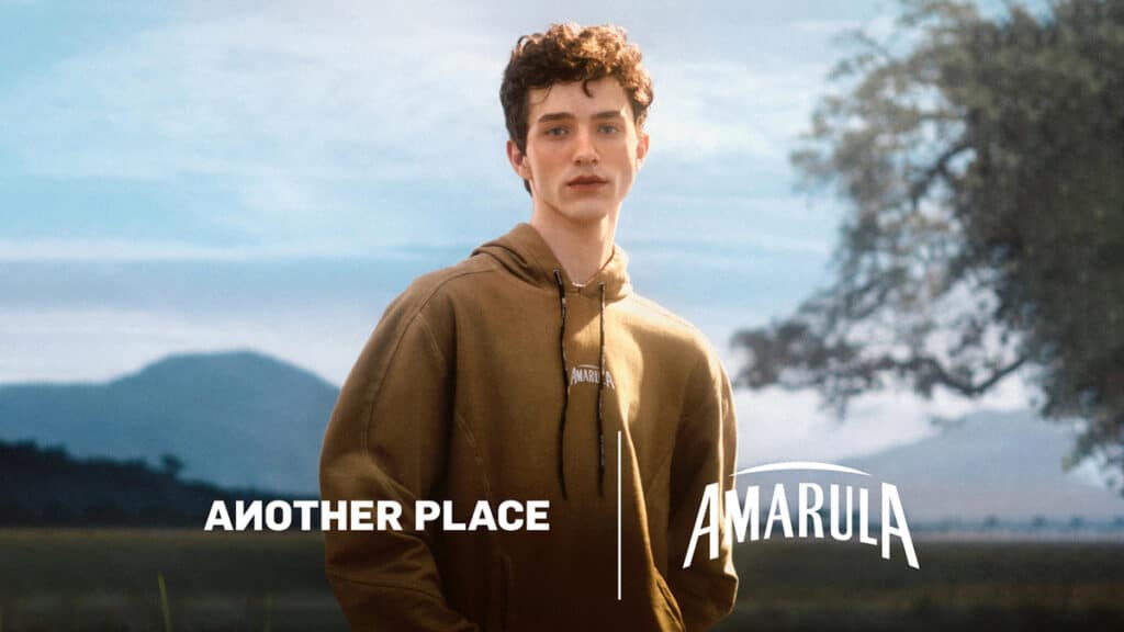Another Place e Amarula lançam collab inédita de moda