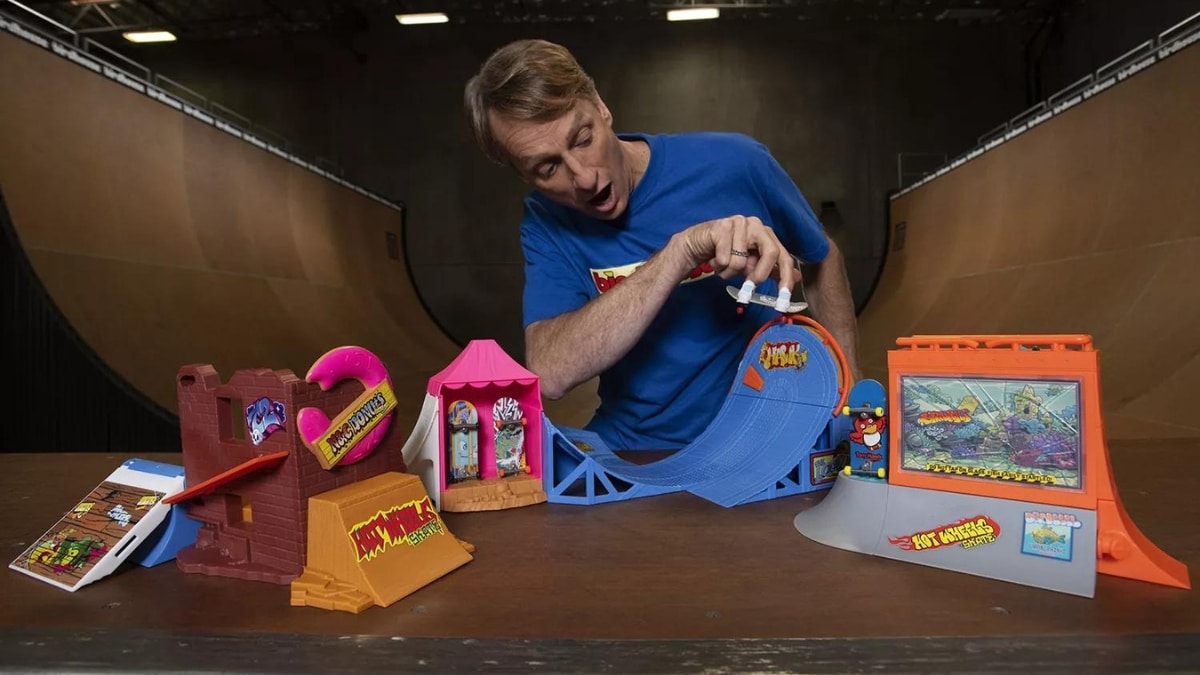 Hot Wheels e Tony Hawk lançam linha de skate de dedo - GKPB - Geek