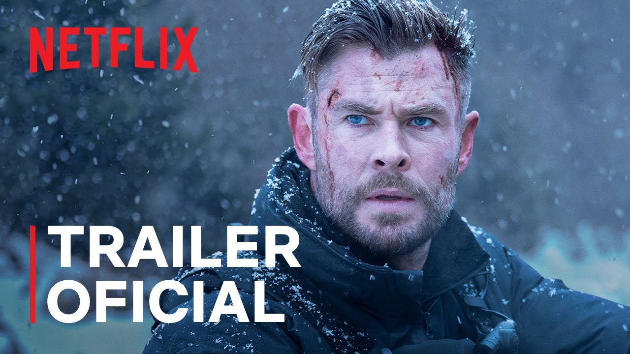 Chris Hemsworth esbanja energia no Brasil ao divulgar 'O Resgate 2