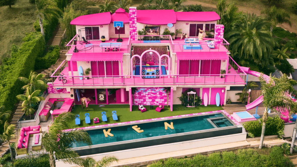 Barbie DreamHouse Adventures !!! Jogo da casa da Barbie!!! Rotina da  Manhã!!! 