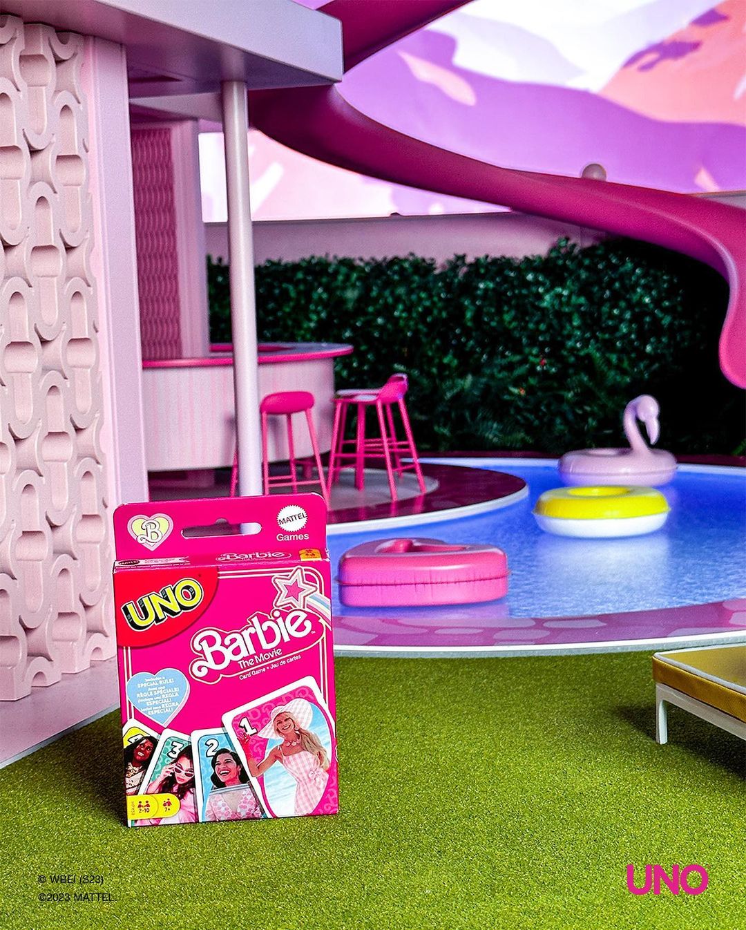 UNO Jogo de Cartas Barbie O Filme : : Brinquedos e Jogos