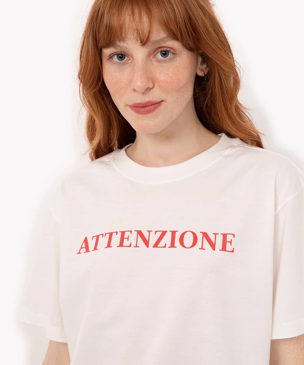 Mindse7 C&A lança camiseta inspirada no meme 'Attenzione, pickpocket!'
