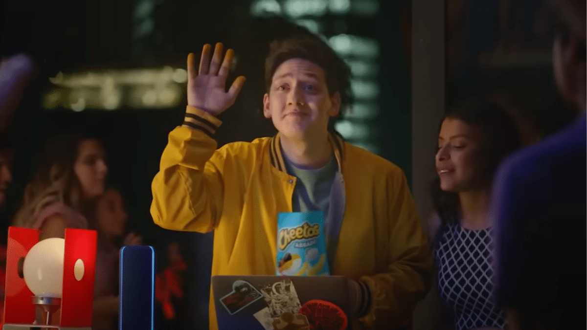 Cheetos Crunchy chega ao Brasil em duas edições: Super Cheddar e White  Cheddar - GKPB - Geek Publicitário