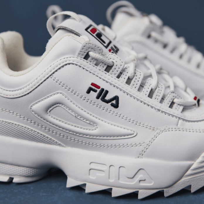 Manu Gavassi estrela campanha do modelo Disruptor II Premium da Fila ...