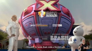 Xuxa e Zé Gotinha convocam baixinhos para se vacinarem