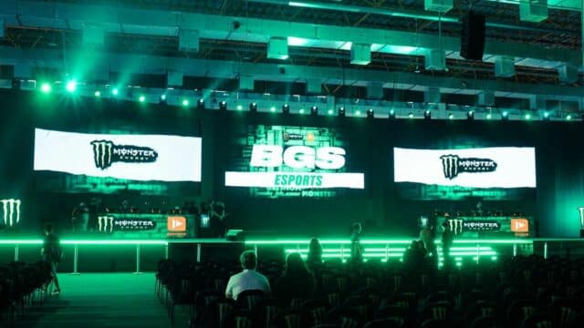 Palco Monster Energy.