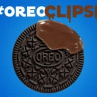 Oreo apoia transmissão do Eclipse Solar e promove novo biscoito