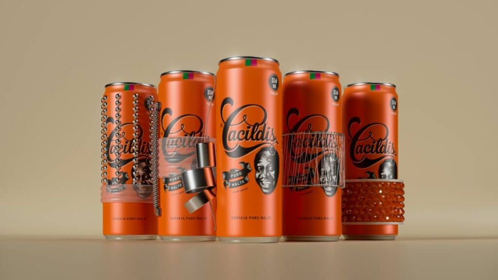 Cerveja Cacildis transforma latas em instrumentos nos seus 10 anos de marca