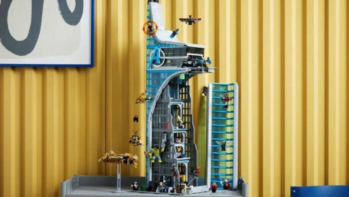 Lego divulga conjunto da Torre dos Vingadores