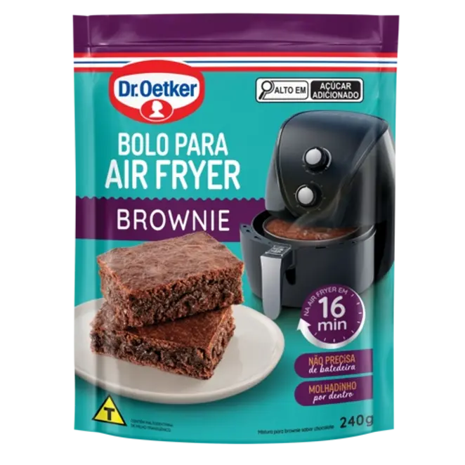 Embalagem do bolo para Air Fryer da Dr. Oetker, sabor Brownie, com duas fatias de brownie em um prato ao lado da air fryer, destacando tempo de preparo de 16 minutos.