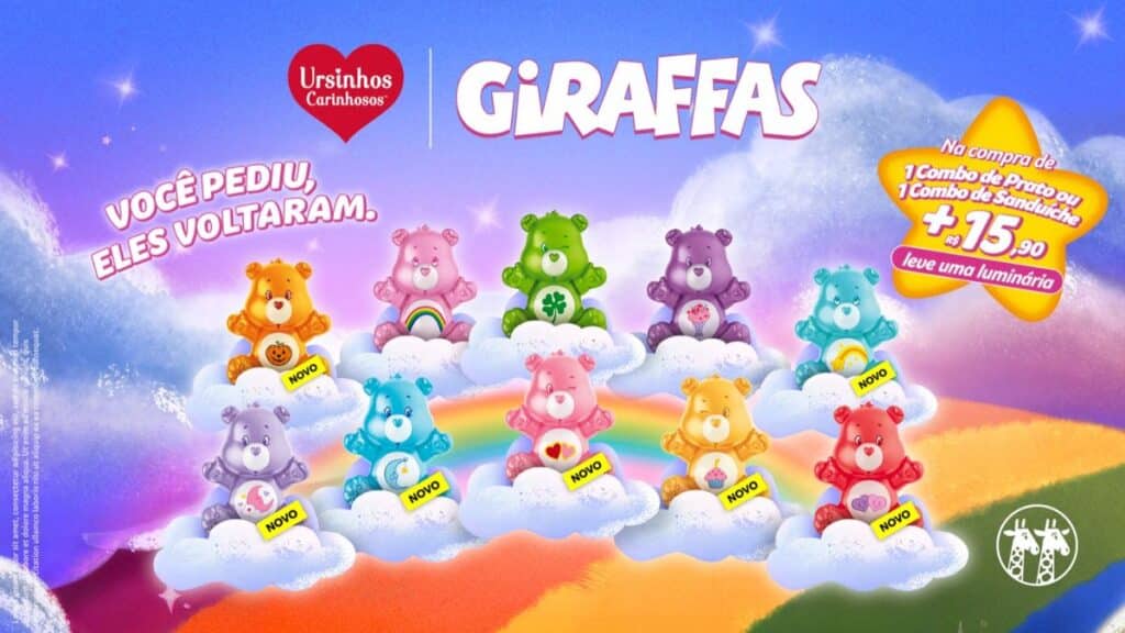 Imagem promocional dos Ursinhos Carinhosos no Giraffas, mostrando uma coleção de 12 ursos em nuvens coloridas com um arco-íris ao fundo. Texto destaca a disponibilidade na compra de combos.