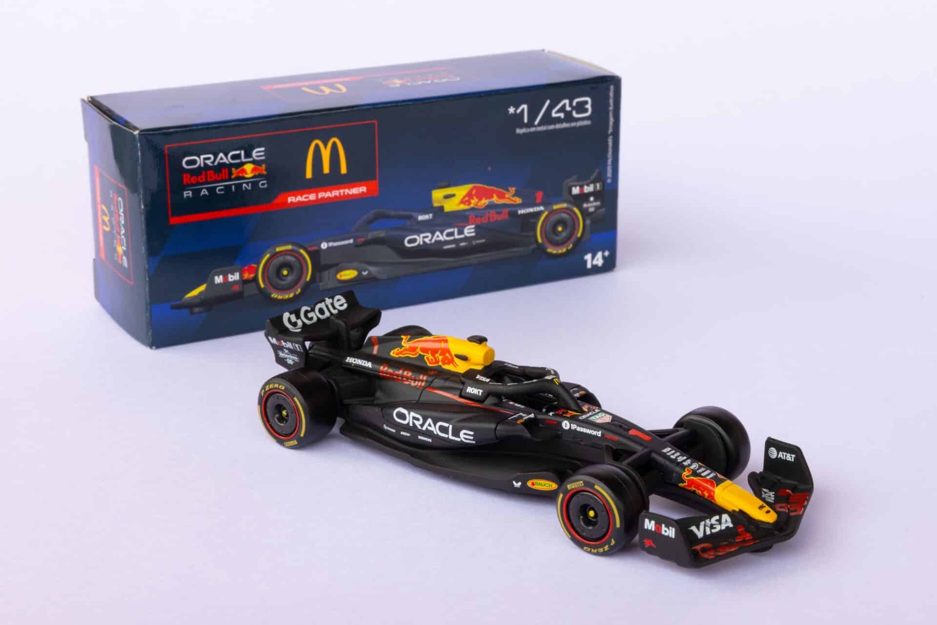 McDonald's lança réplica colecionável do carro da Oracle Red Bull ...