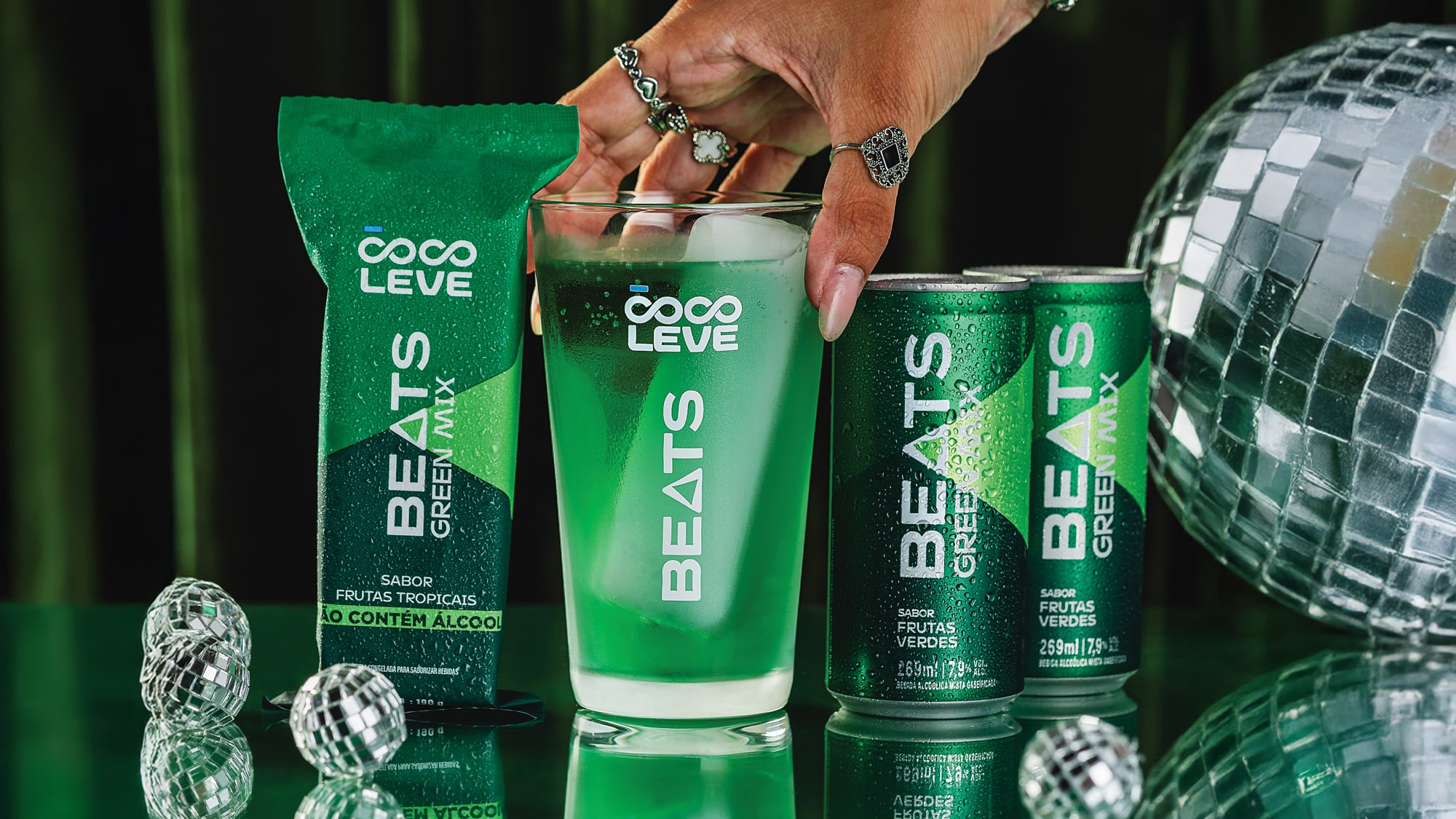 Coco Leve e Beats criam gelo sabor Green Mix