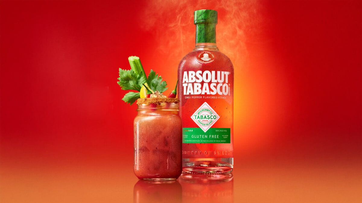 Absolut e Tabasco se unem em vodka com sabor de pimenta
