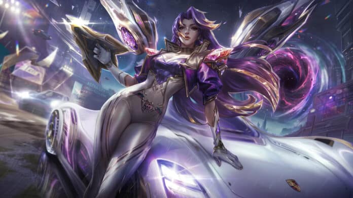 Arte de League of Legends: Wild Rift com personagem futurista roxa ao lado de um carro estilo Porsche, em clima de corrida