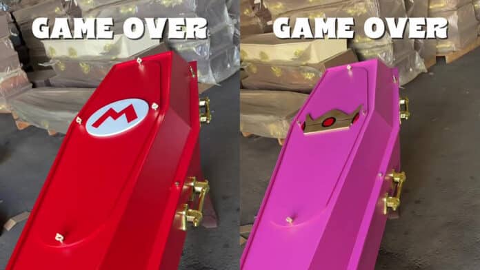 Caixões temáticos estilo Super Mario com tampas vermelha e roxa, ambos com a frase “GAME OVER”.